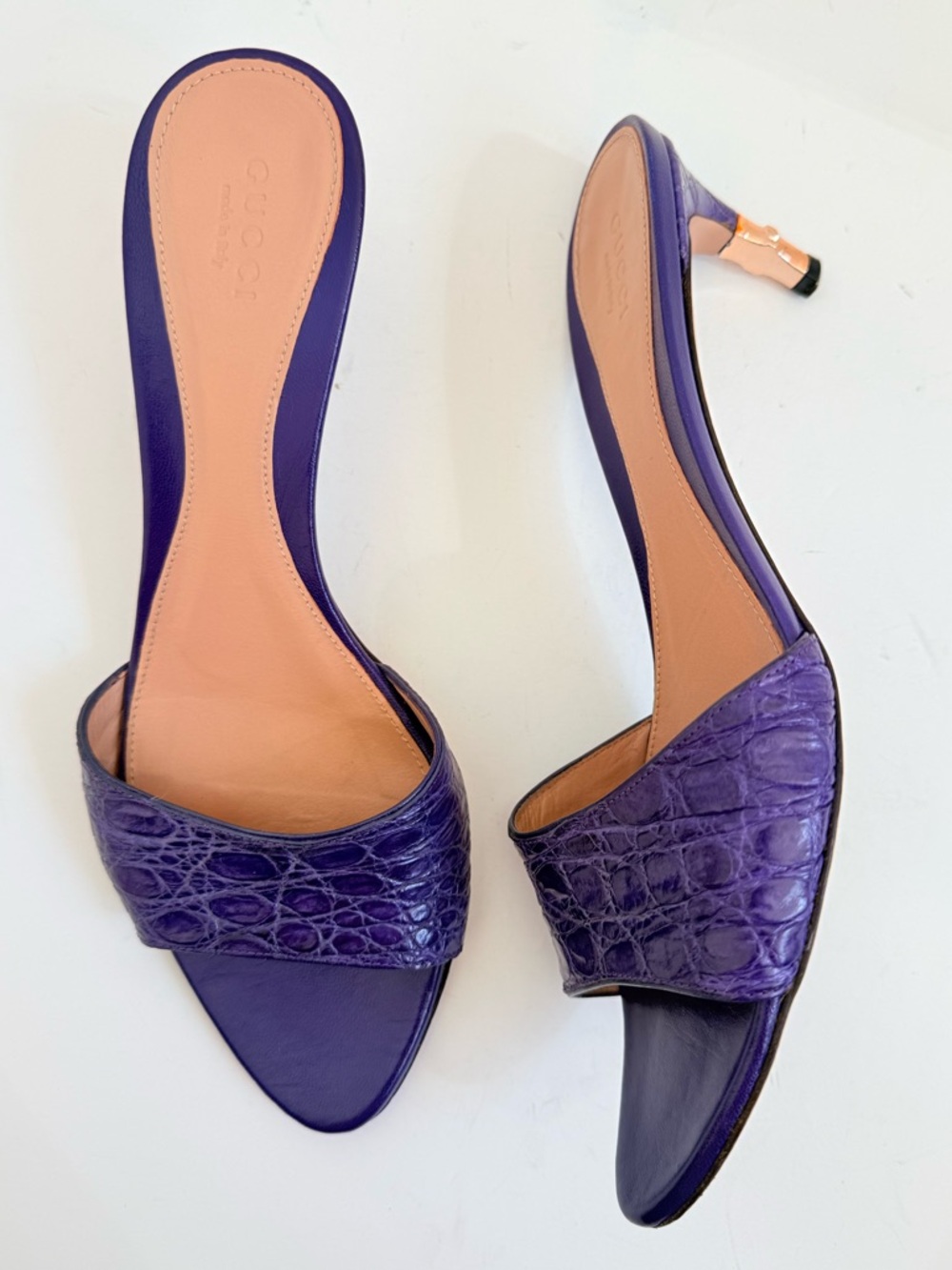 Gucci Tom Ford SS2004 Purple Crocodile Embossed Leather Mule bamboo heels 7.5
